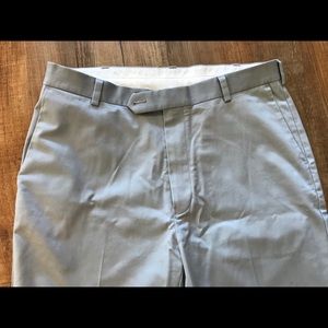 Roundtree & Yorke chinos, 34x32 classic fit